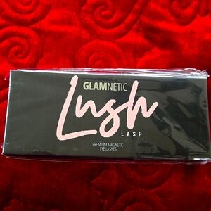 Glamnetic  Lush 17mm Extra Long Round Eyelashes,  NWT